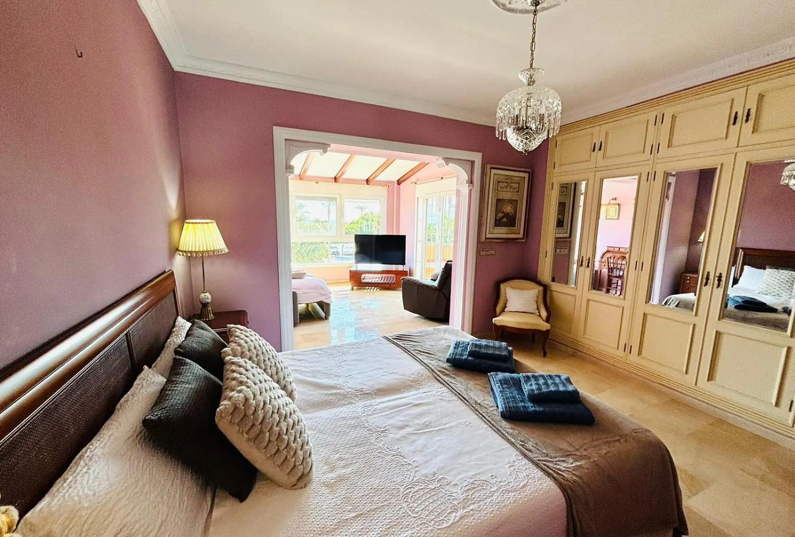 Chalet Con Piscina Privada En Primera Linea De Playa Torremolinos 0*,  Spain