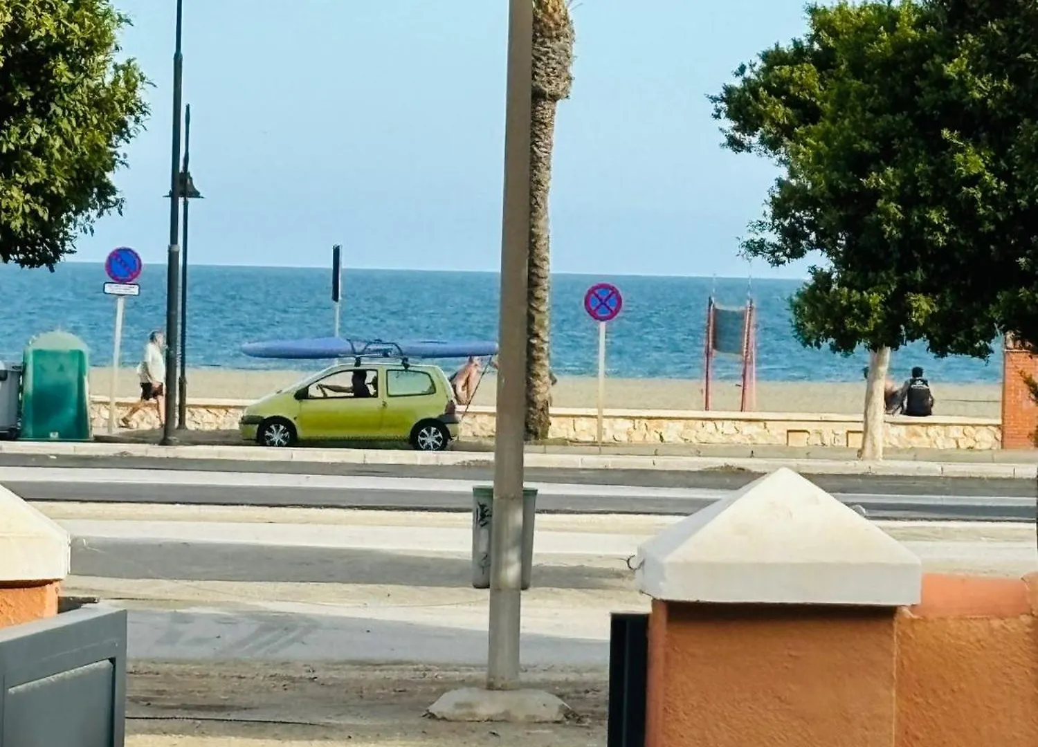 Chalet Con Piscina Privada En Primera Linea De Playa Torremolinos España